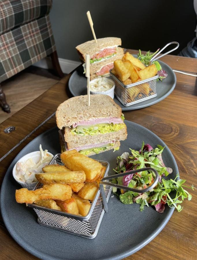 סי האוסס The Olde Ship Inn מראה חיצוני תמונה